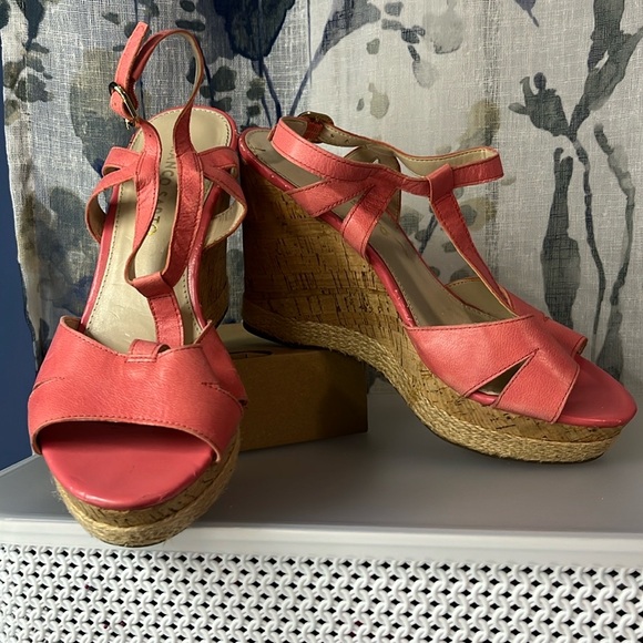 Franco Sarto wedge sandals in coral. - Picture 3 of 3